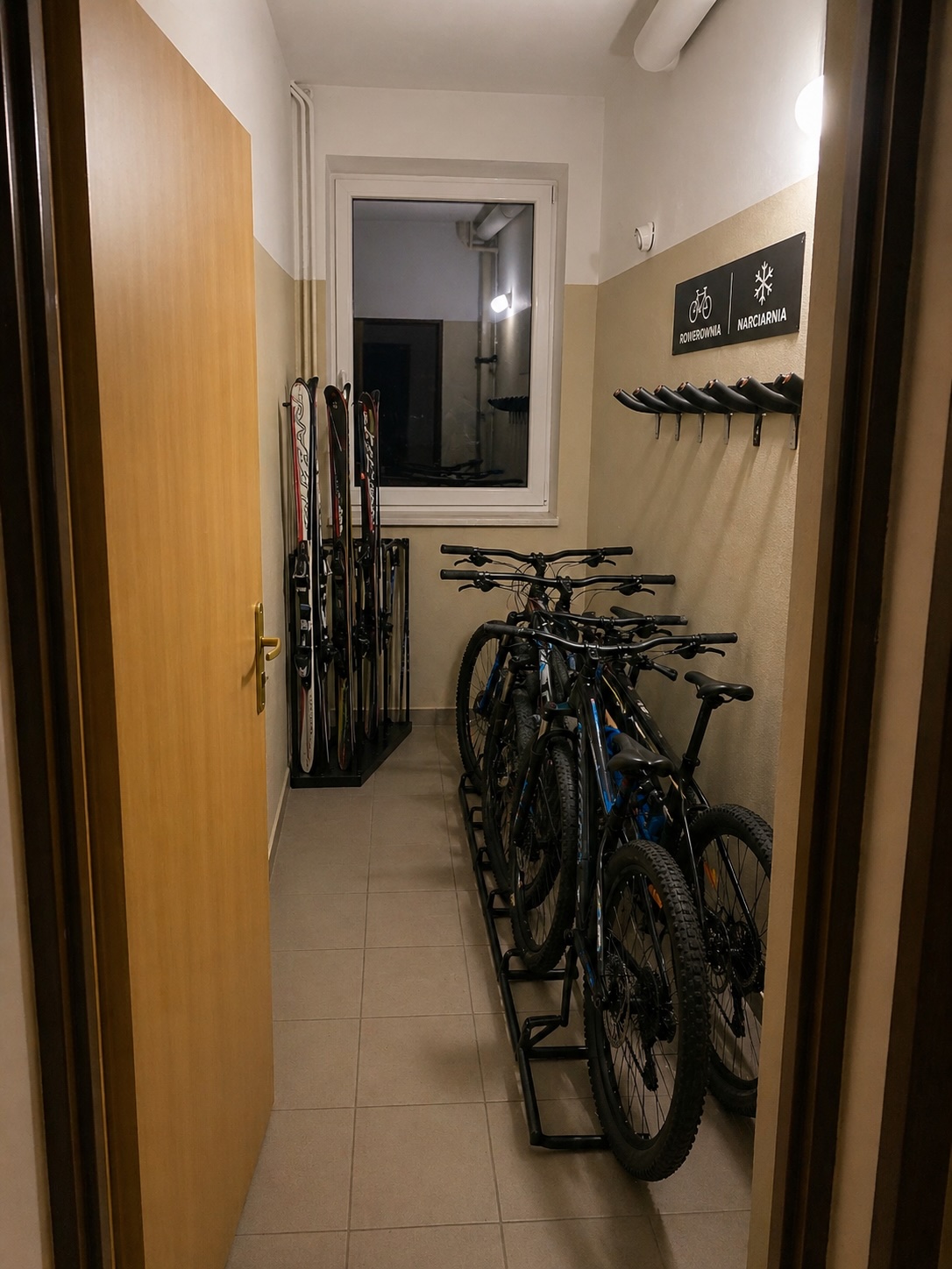 rowerownia / narciarnia